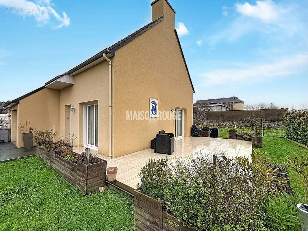 Maison à DOL-DE-BRETAGNE