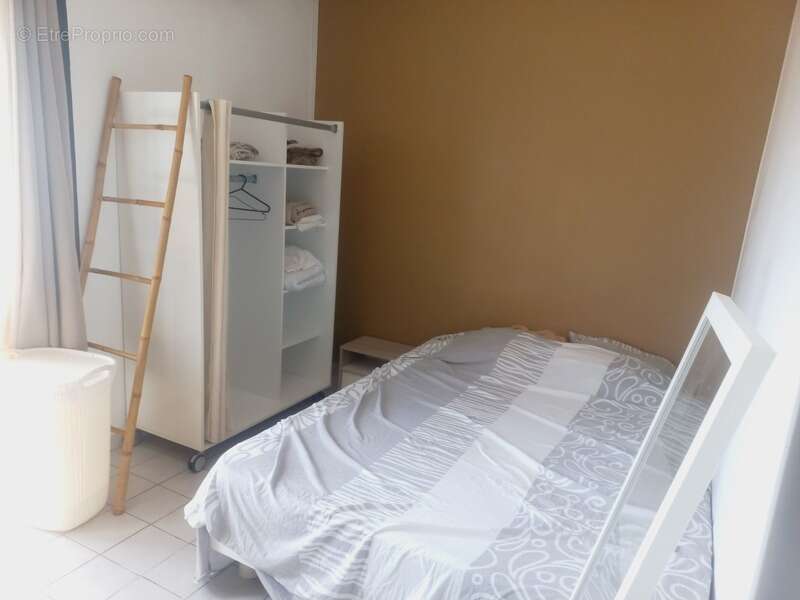 Appartement à LES ABYMES