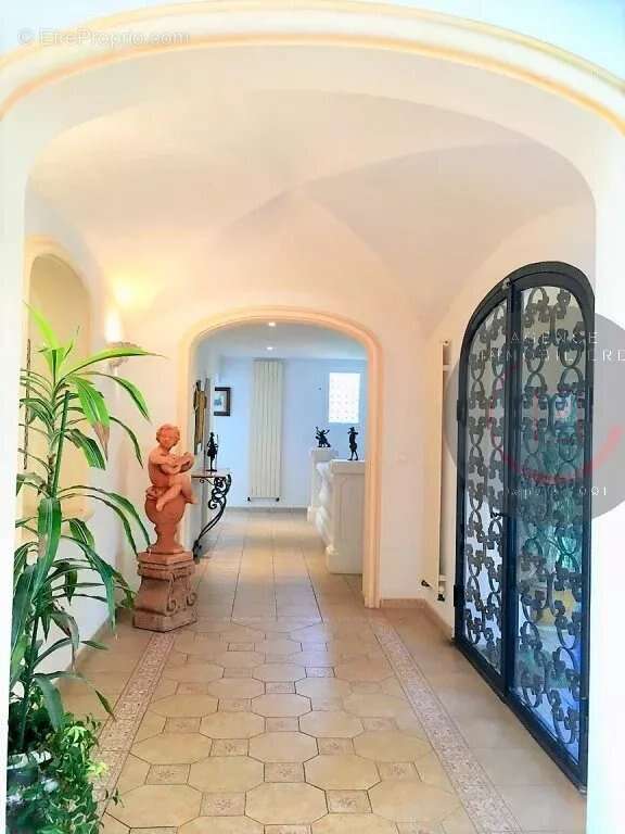 Maison à LES ADRETS-DE-L&#039;ESTEREL