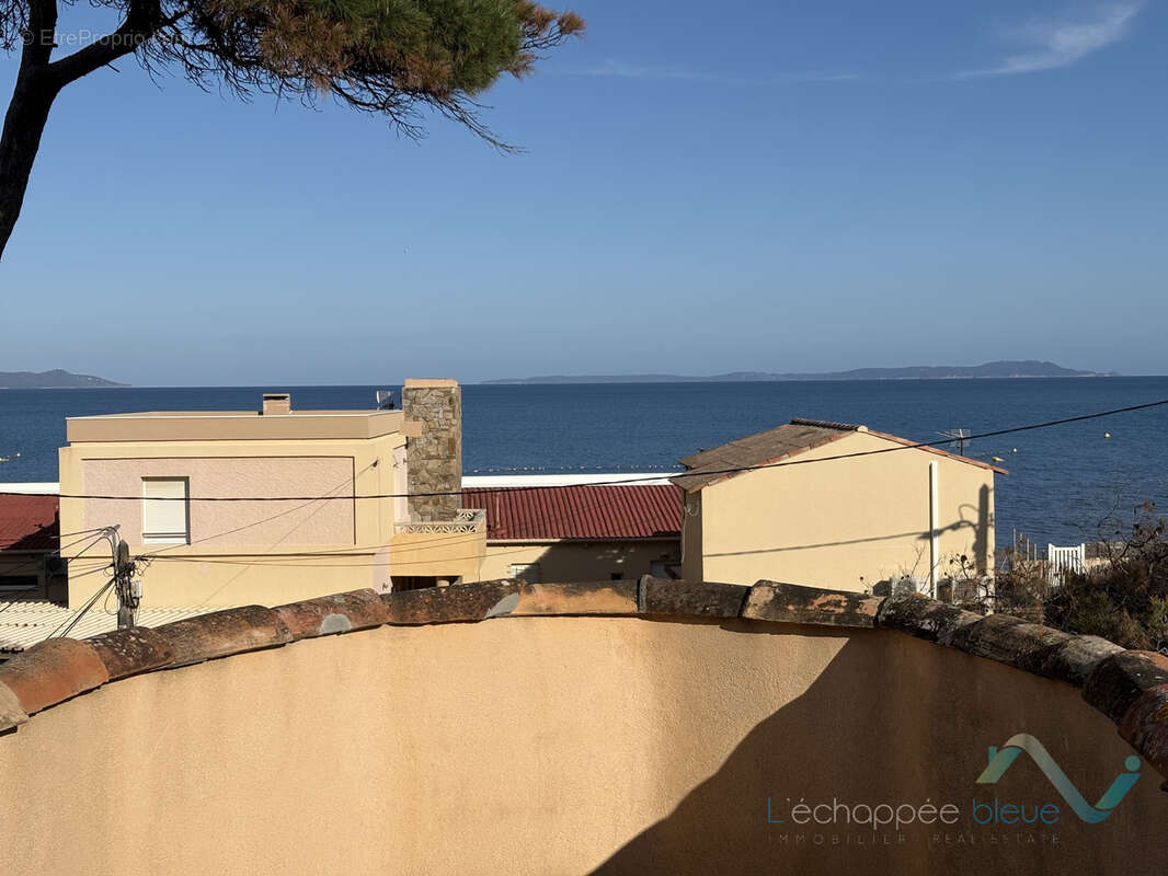 Maison à HYERES