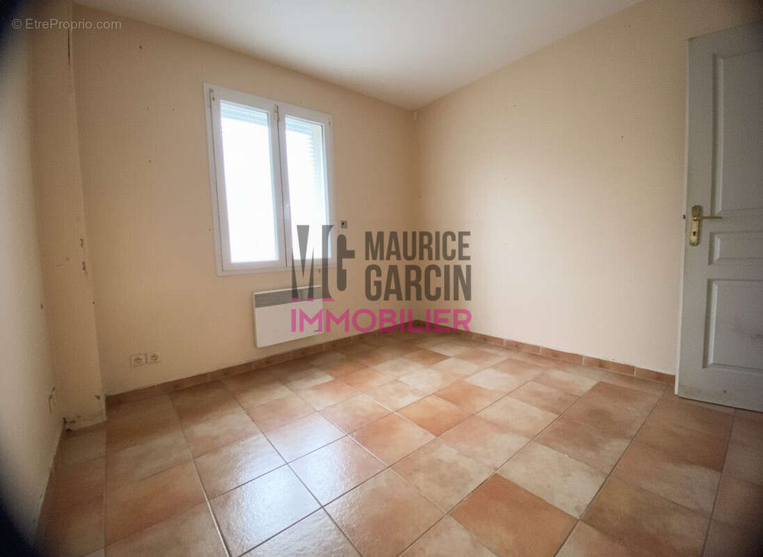 Maison à ROGNONAS