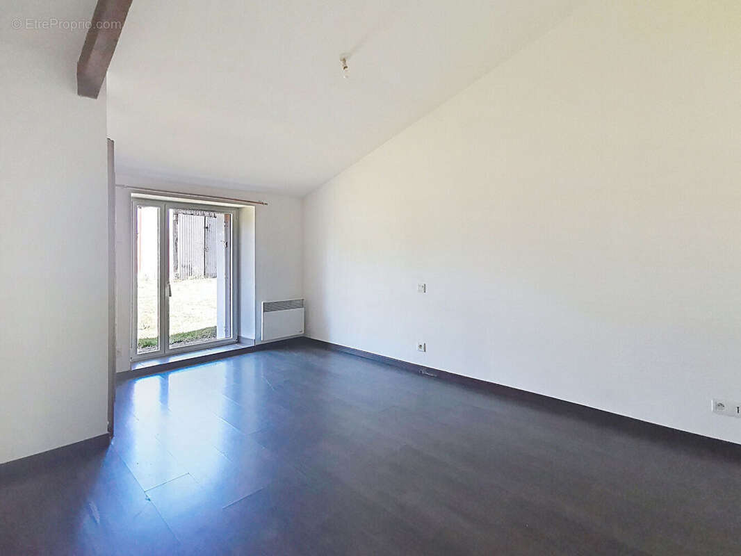 Maison deux chambres PIPRIAC - 35550 - photo 8