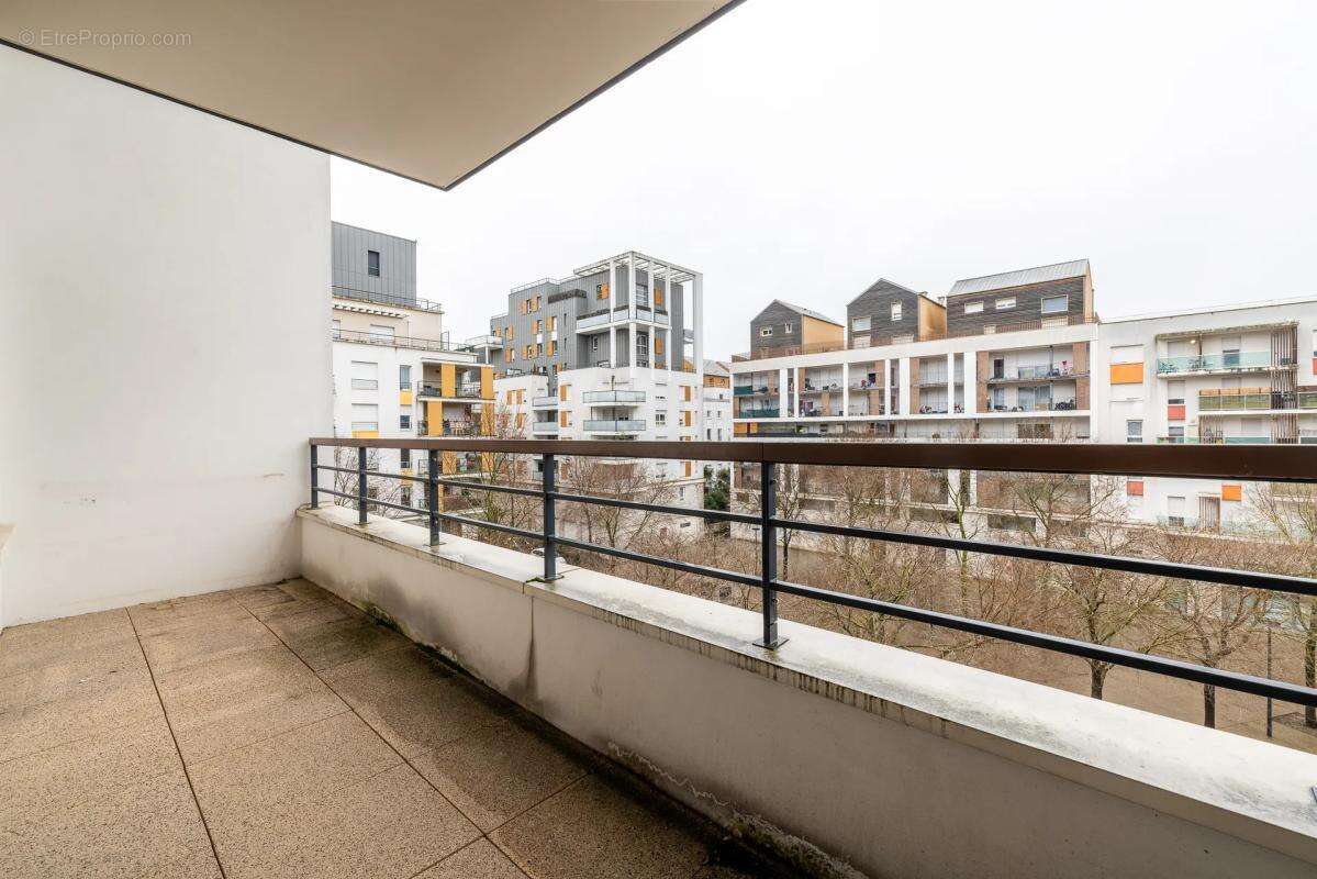 Appartement à LIMEIL-BREVANNES