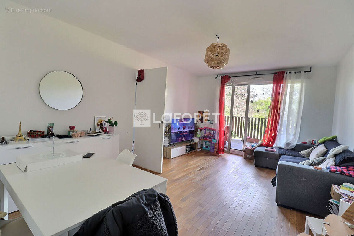 Appartement à VITRY-SUR-SEINE