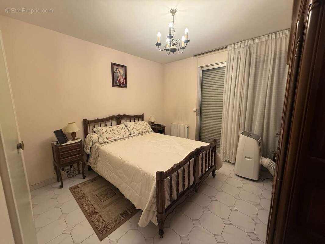 Appartement à MARSEILLE-14E