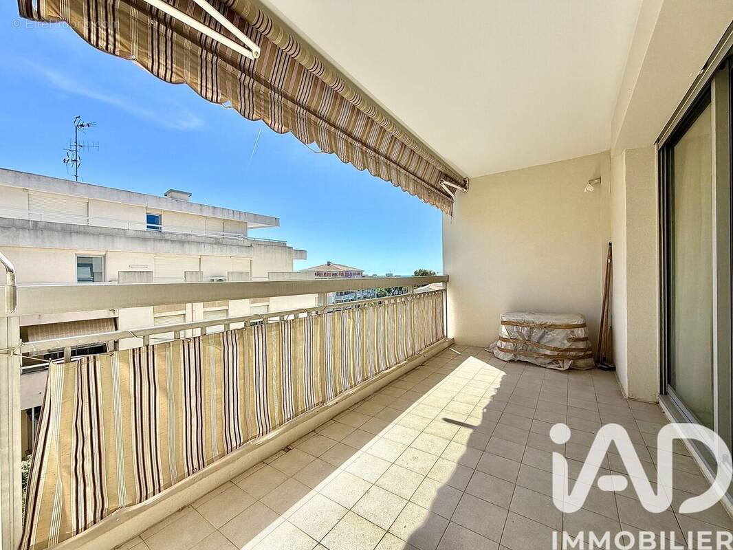 Photo 1 - Appartement à SAINT-LAURENT-DU-VAR