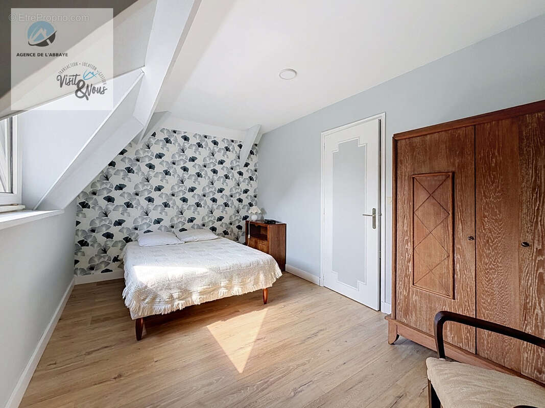 PROCHE MONTIVILLIERS Maison familiale de 200 m² - photo 14