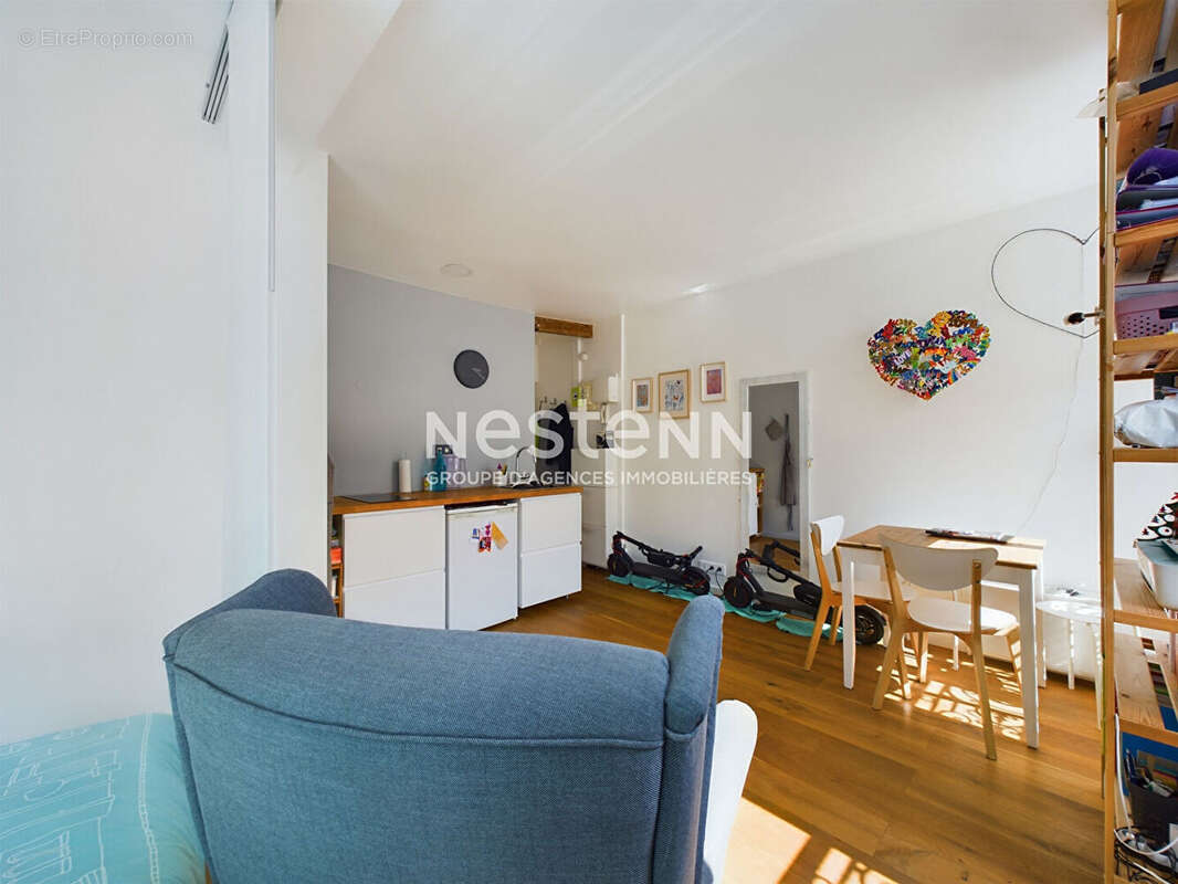 Appartement à PARIS-19E