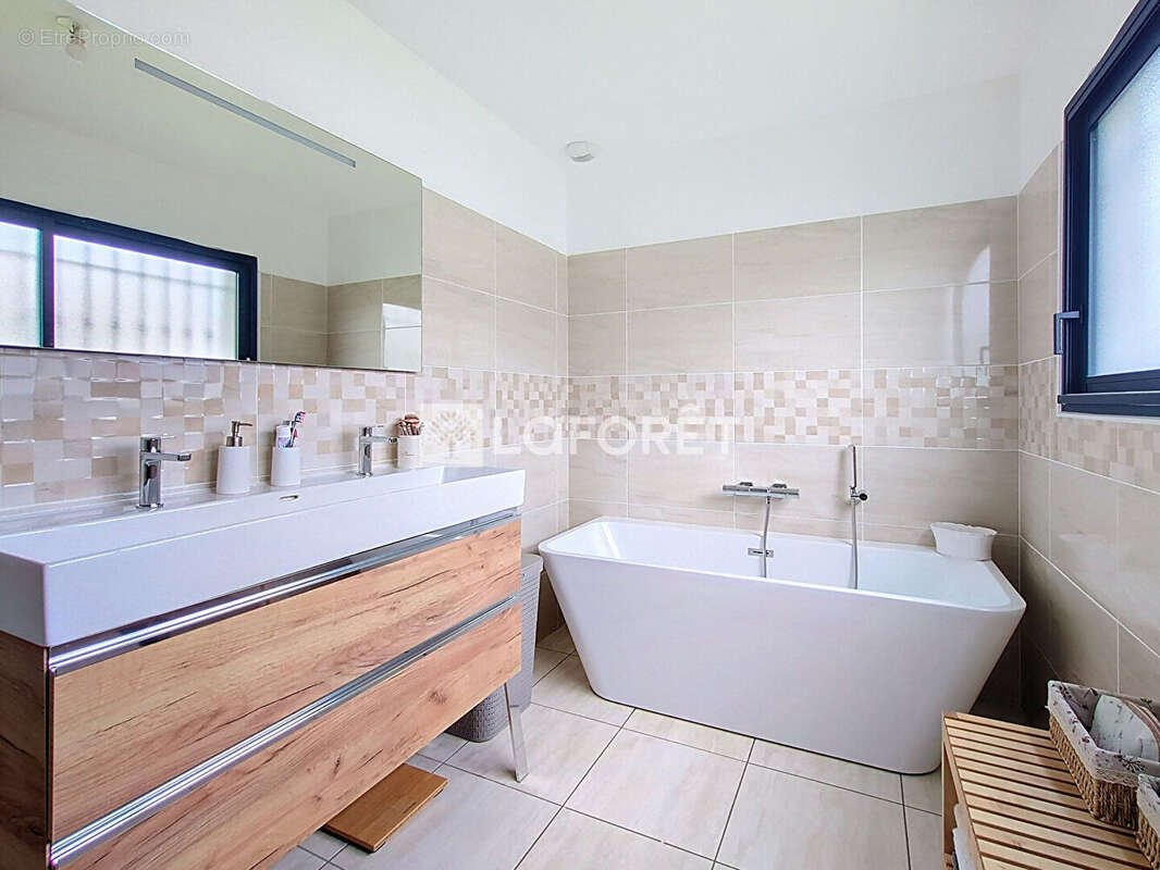 Maison à VILLEMUR-SUR-TARN