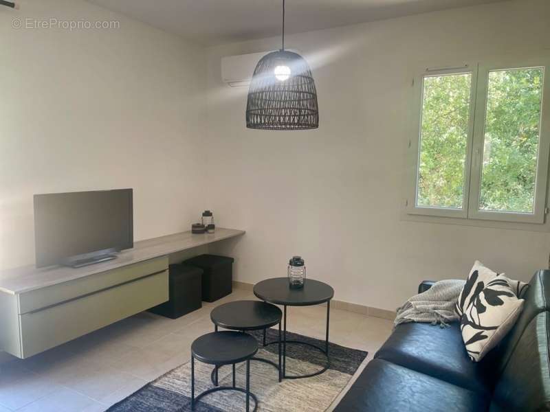 Maison à ROUSSILLON