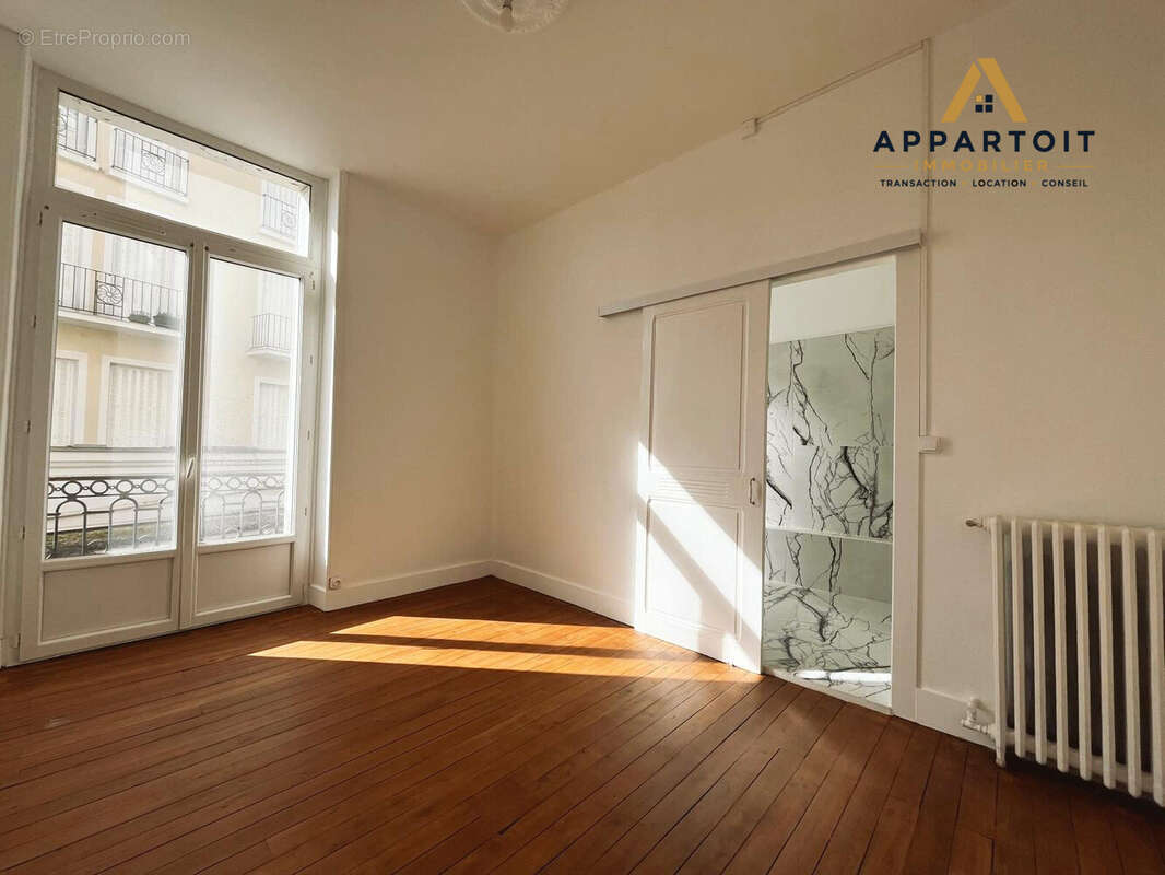 Appartement à VICHY