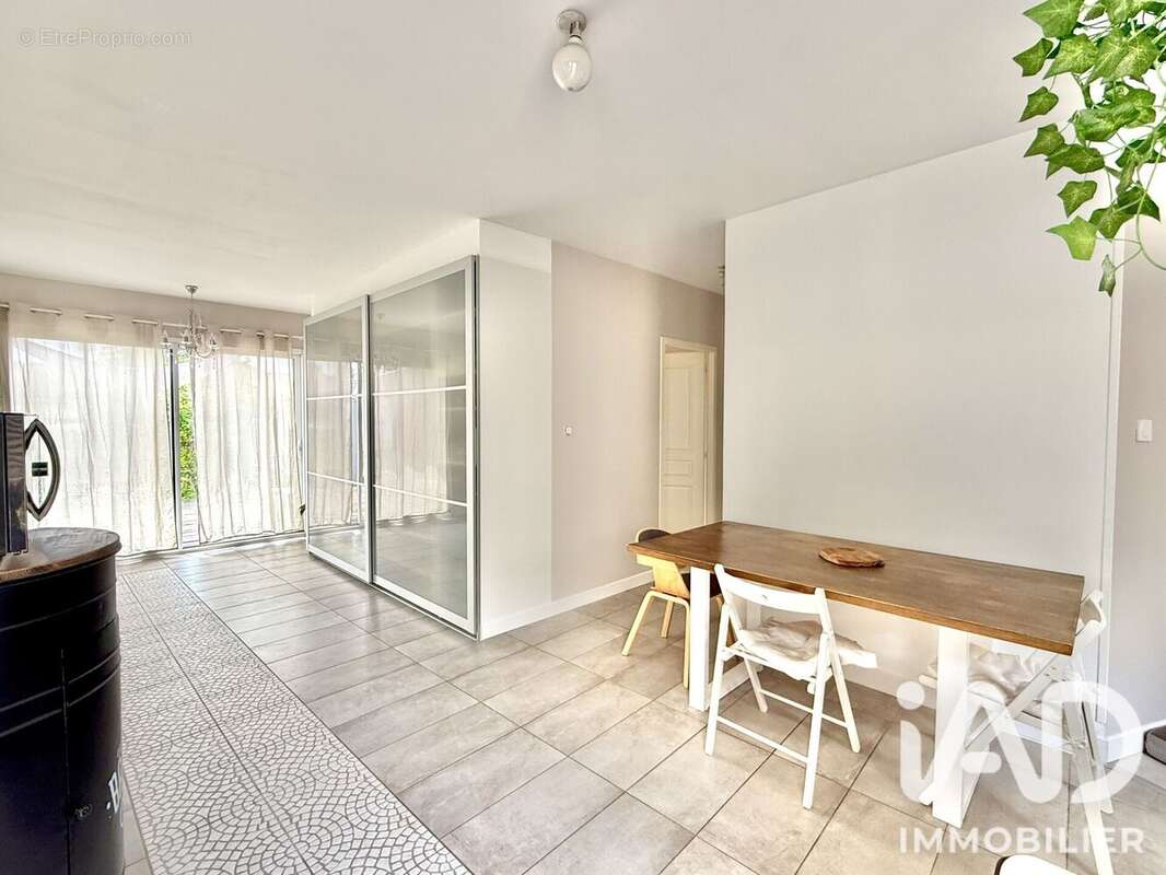 Maison 83 m² à Parentis-En-Born  - photo 3