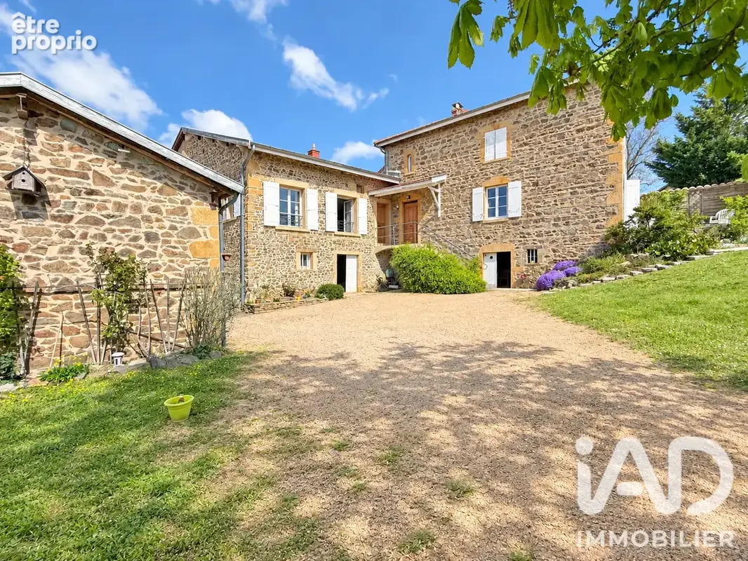 Photo 1 - Maison à SAINT-VERAND
