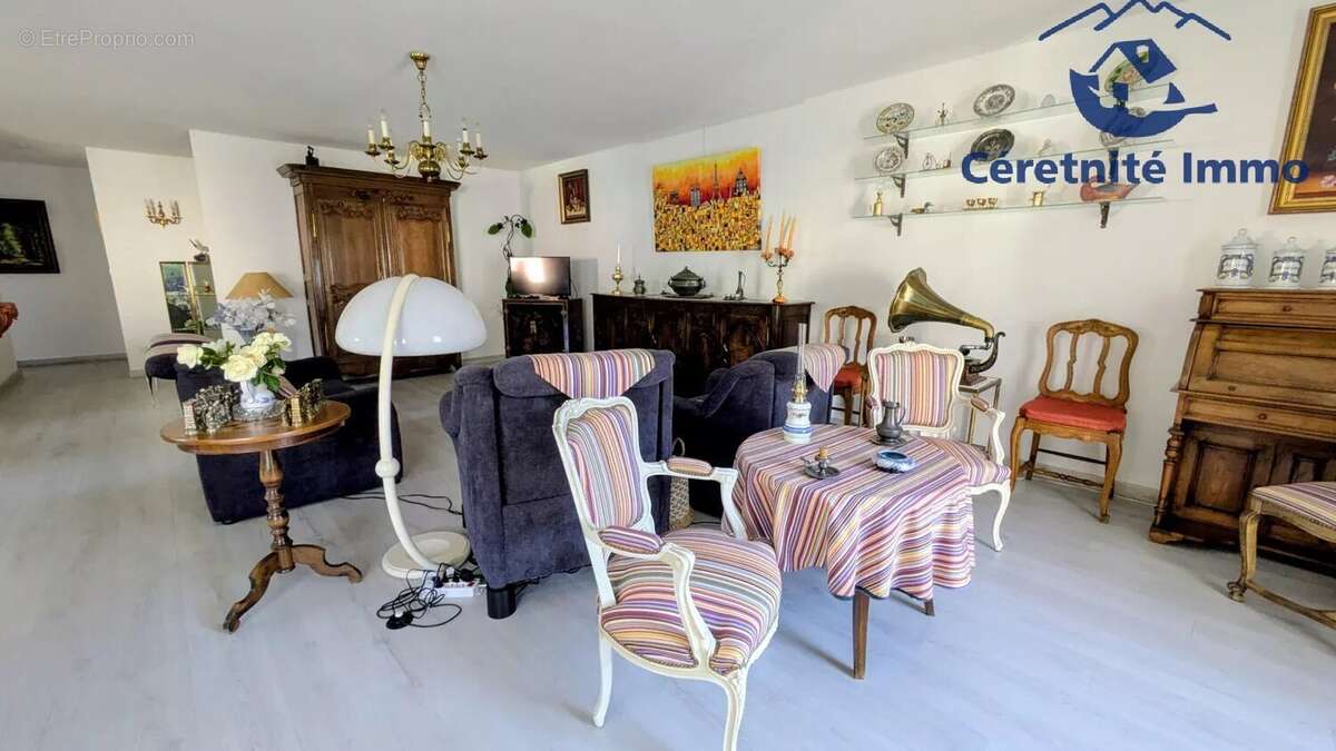 Appartement à CERET