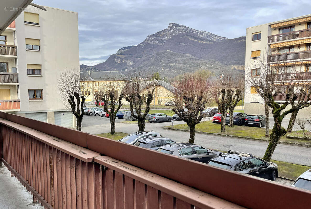 Appartement à BASSENS