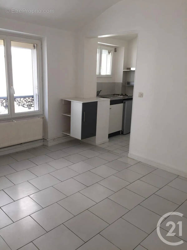 Appartement à FONTAINEBLEAU