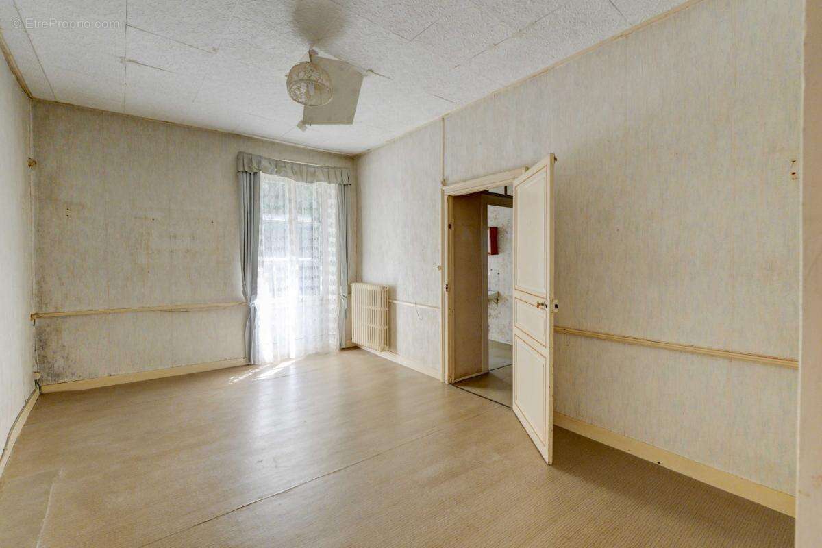 Maison à LE LOROUX-BOTTEREAU