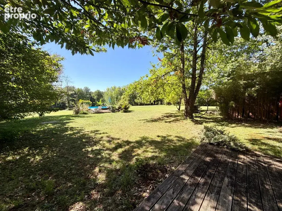 Maison de charme de plain-pied avec 2 roulottes, dépendances et plus de 4 hectares - photo 21