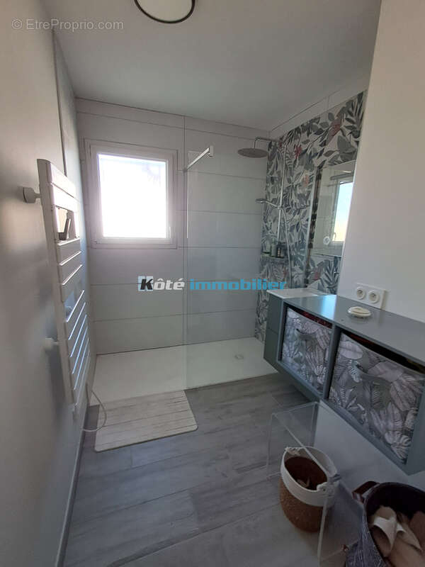 Villa plain pied de 118 m2 plein sud avec de belles prestations classee a - photo 9