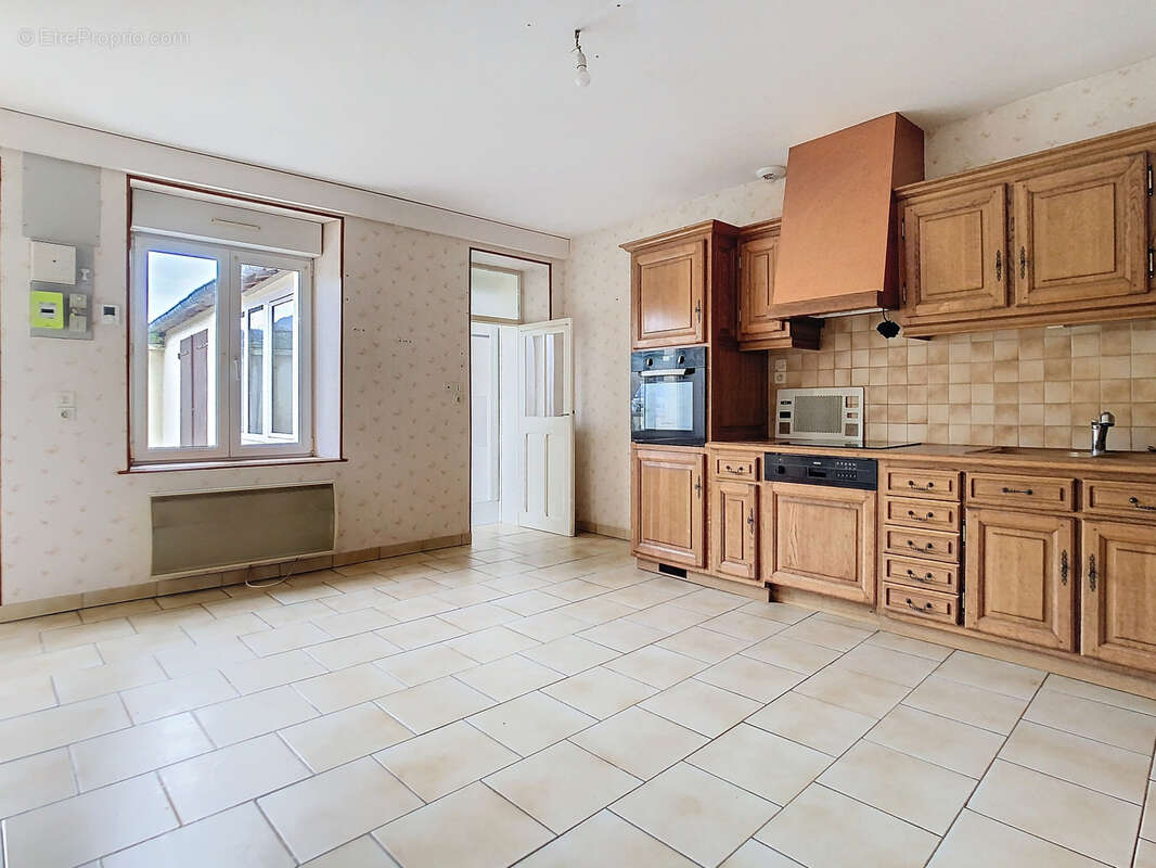 Maison à LA HAYE-DU-PUITS