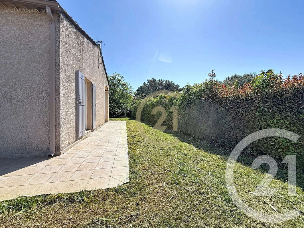 Maison 87 m² à Aramon  - photo 3