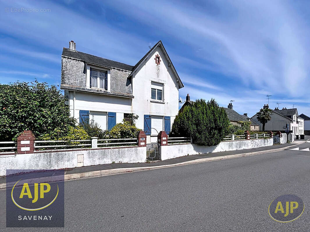 Maison à PRINQUIAU