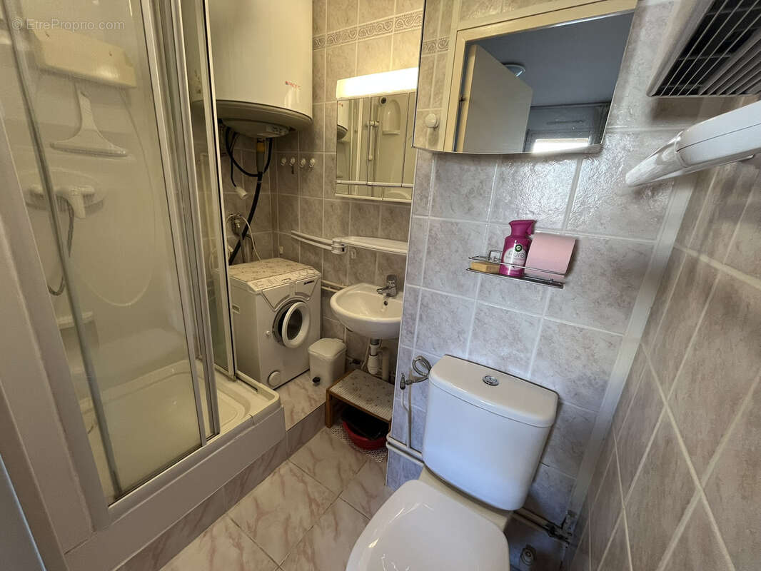 Appartement à BORMES-LES-MIMOSAS