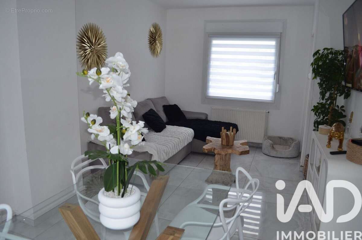 Photo 4 - Maison à SAINT-MARTIN-SUR-ECAILLON