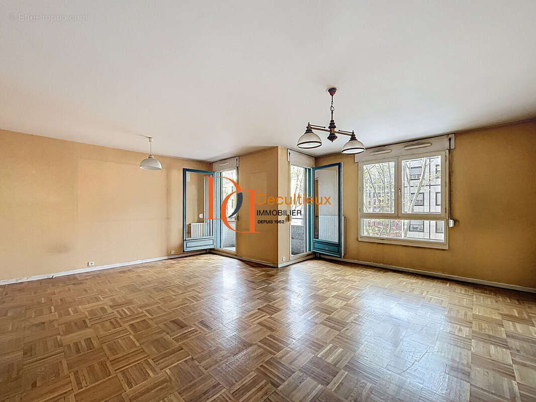 Appartement à VILLEURBANNE