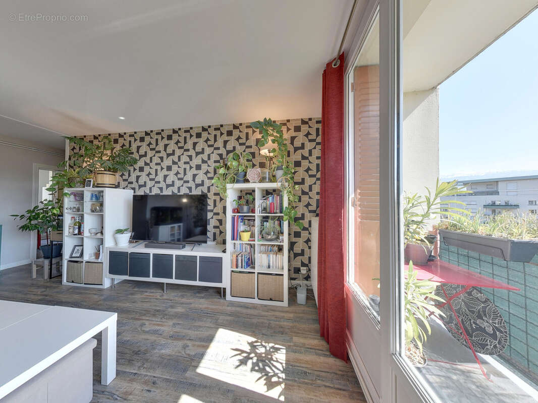 Appartement à ECHIROLLES