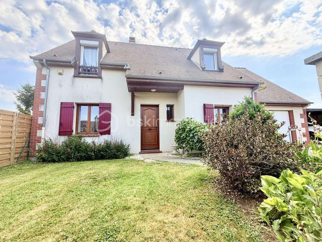 Maison à NOAILLES