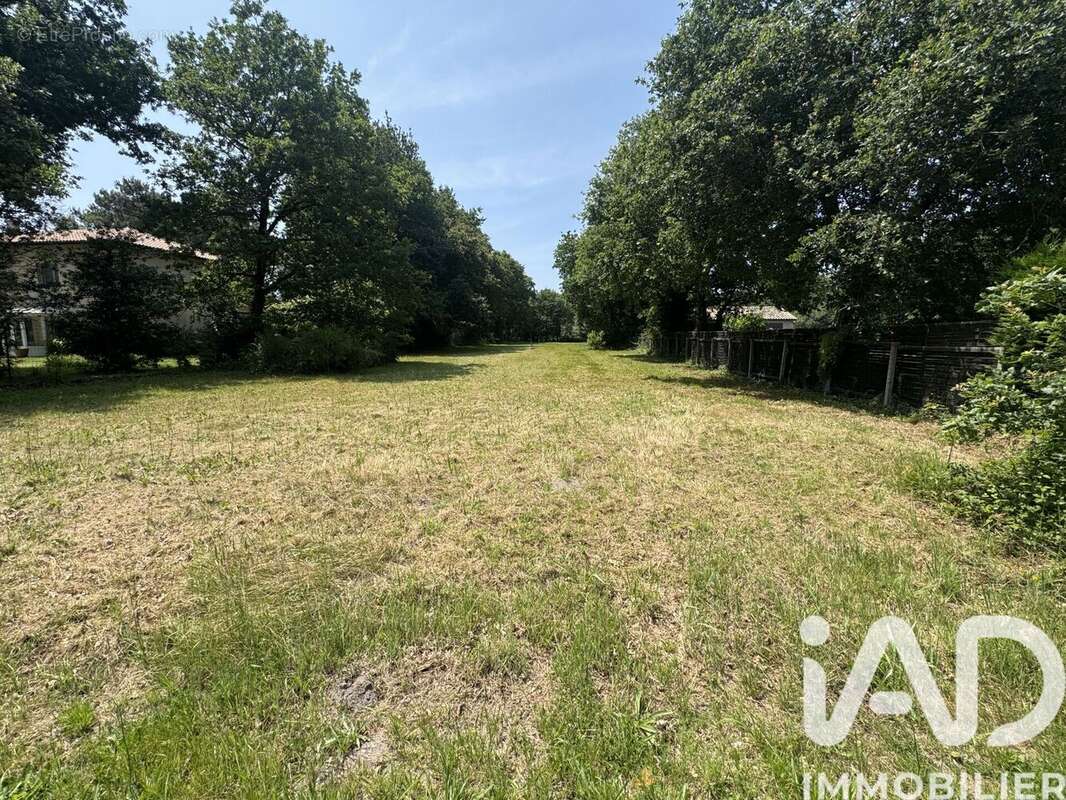 Photo 2 - Terrain à GRAYAN-ET-L'HOPITAL