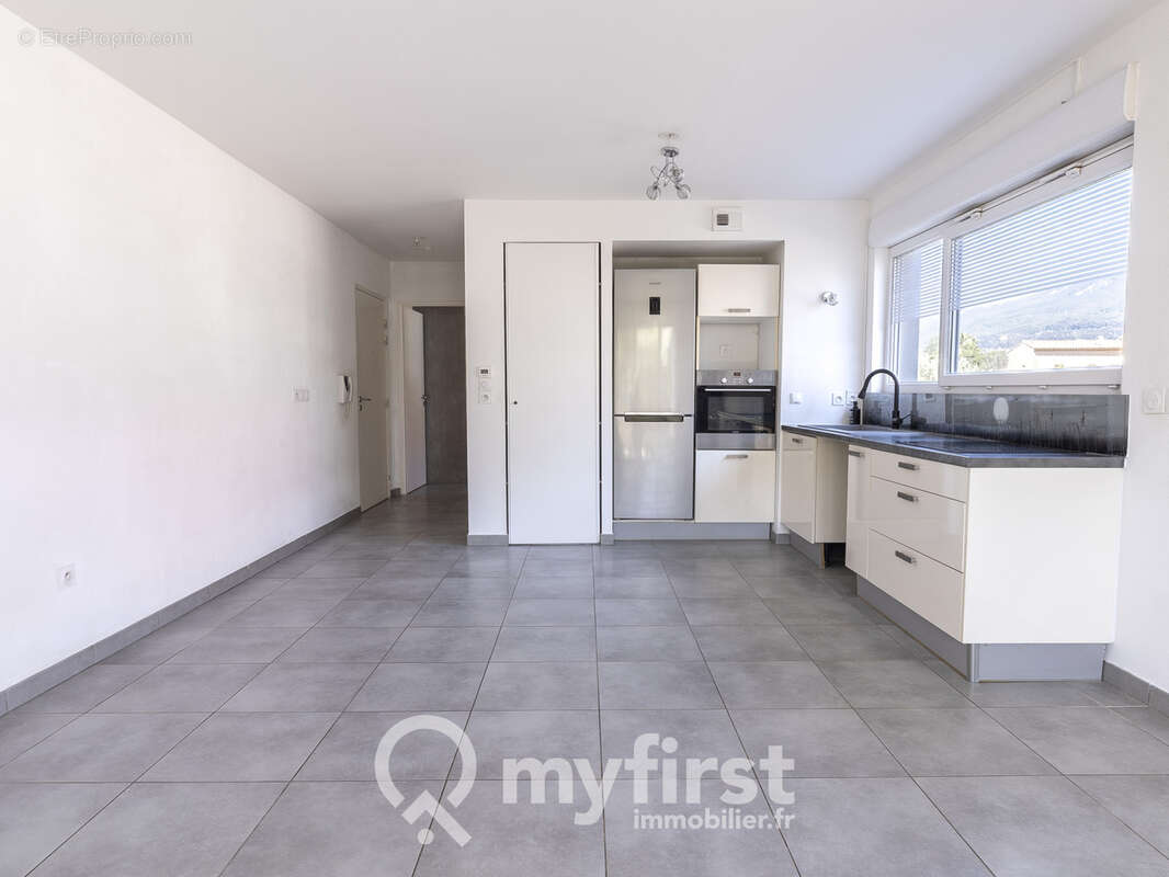 Appartement à LA VALETTE-DU-VAR