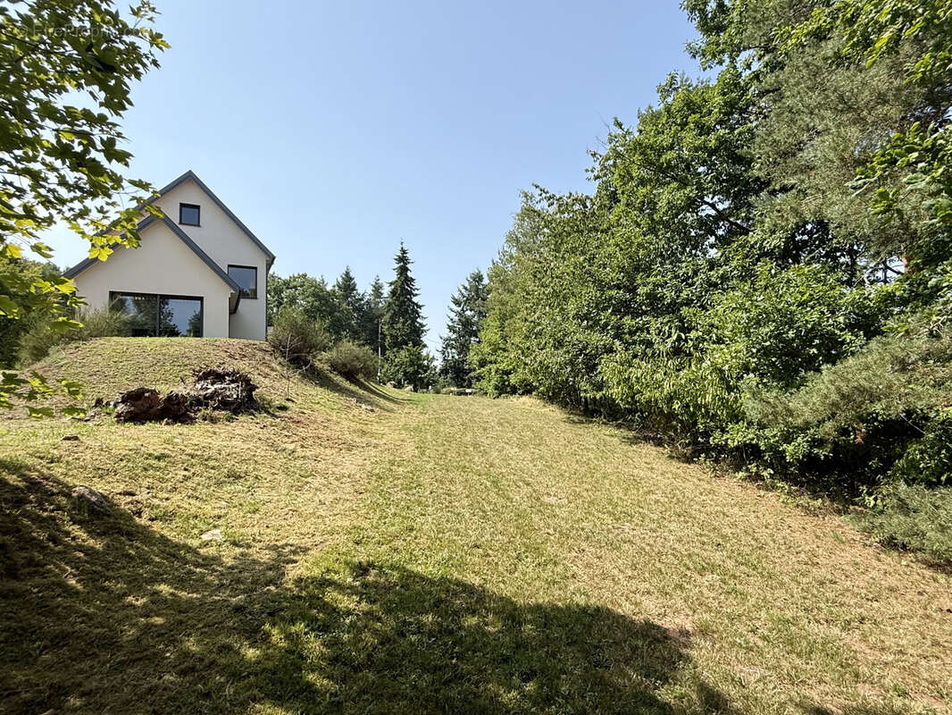 Maison à NEUVE-EGLISE