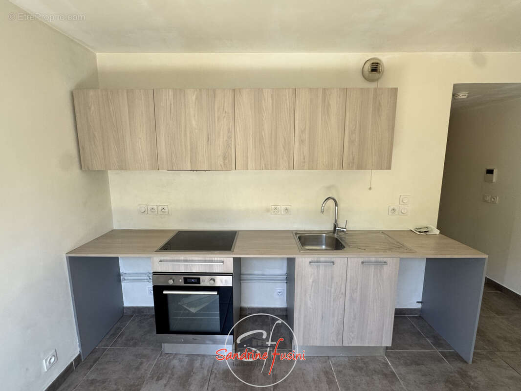 Appartement à VENCE