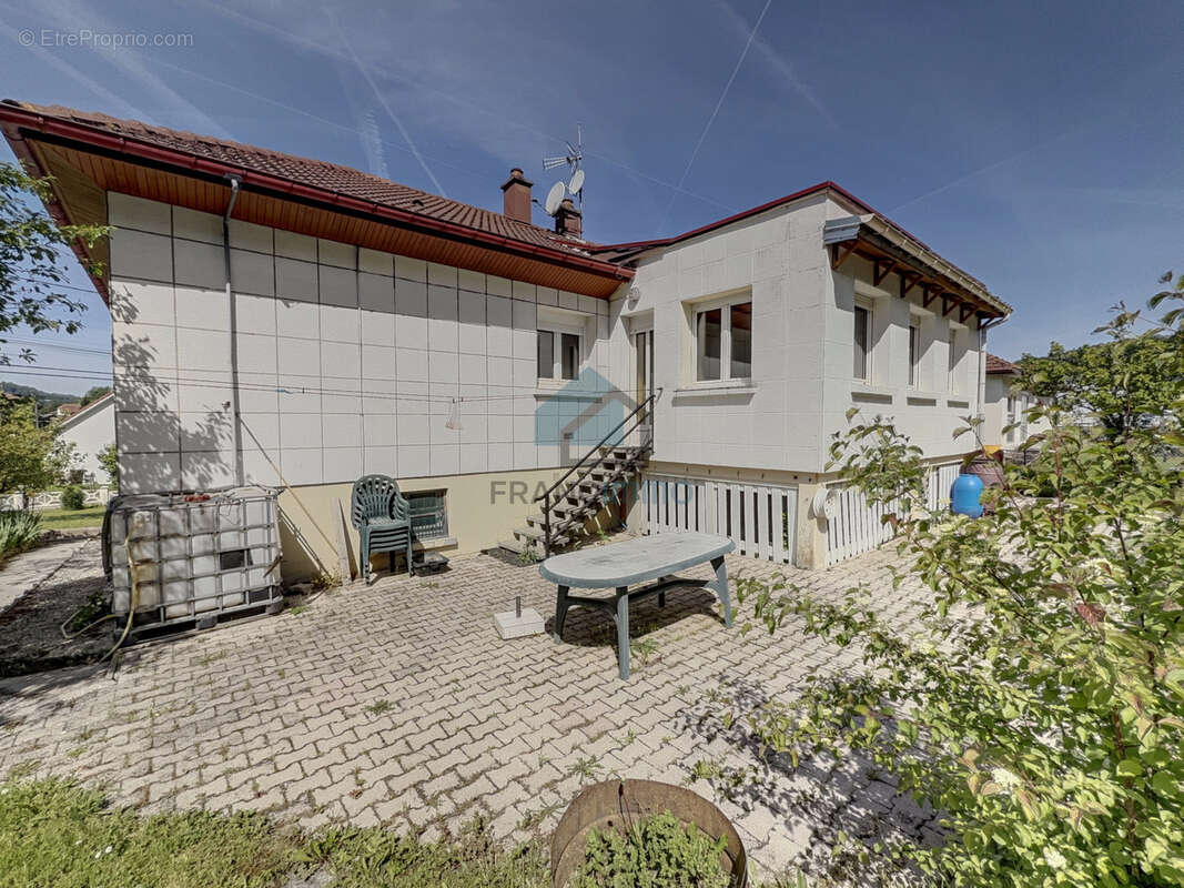 Pont de roide - maison sur sous-sol - photo 15