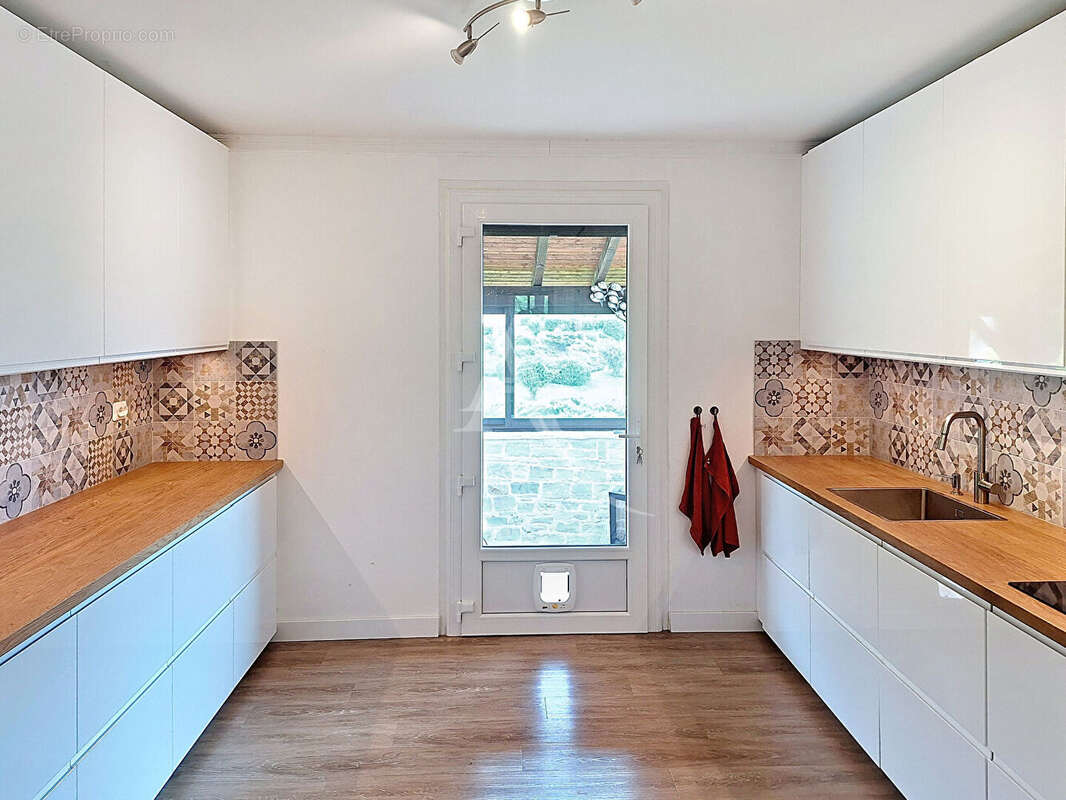 Jolie maison spacieuse, 4 chambres, au calme - photo 4