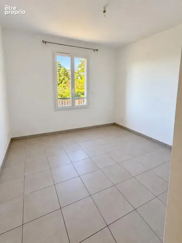 Maison à vendre 4 pièces FARGUES SAINT HILAIRE (33) - photo 6