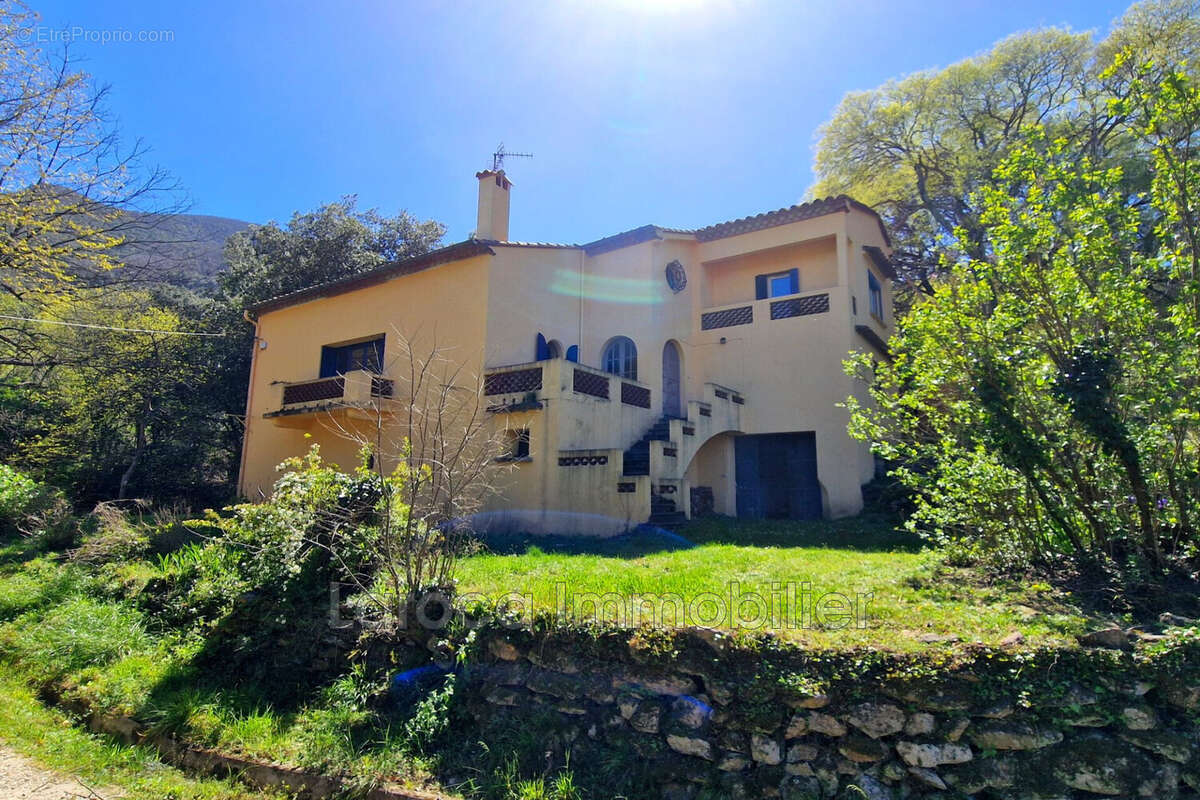 Maison à ARLES-SUR-TECH