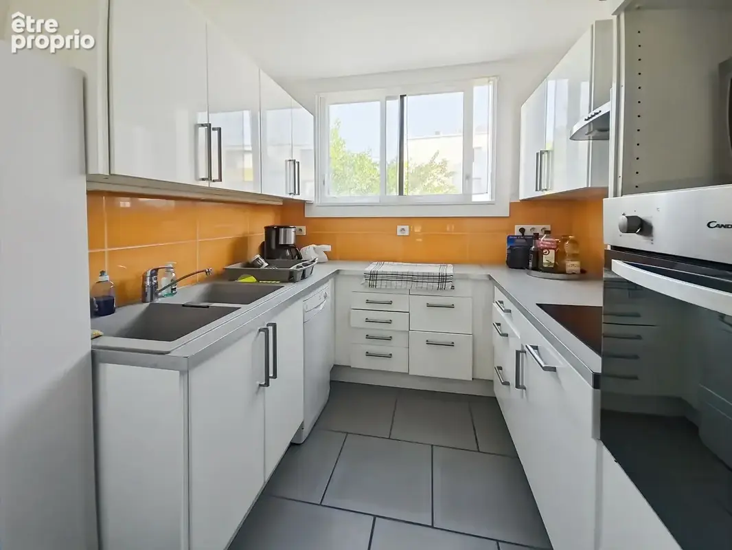 Villenave -tram- t4-66m2-top locations - photo 3