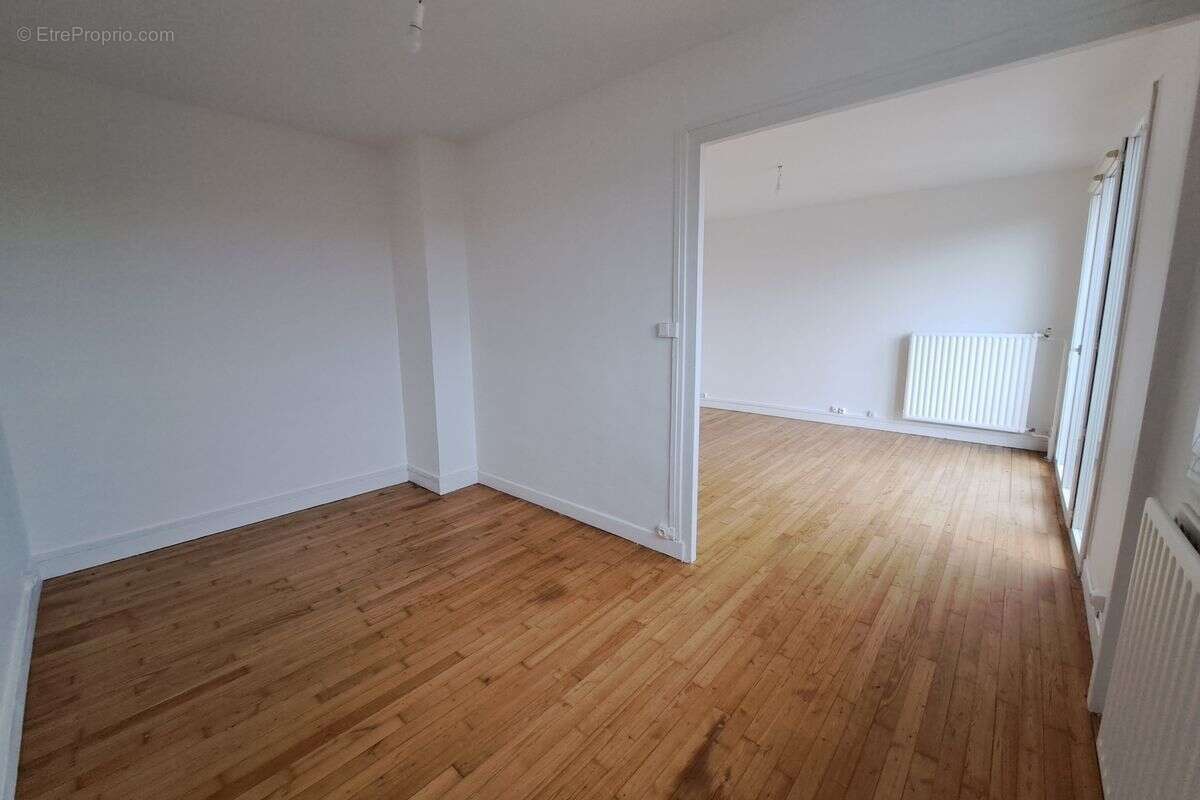 T3 de 68 m² à Vernaison, La Chapelle au prix de vente de 141 000 € - photo 6