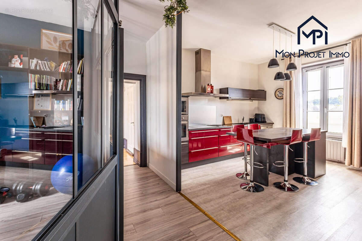 Appartement à LAVAL