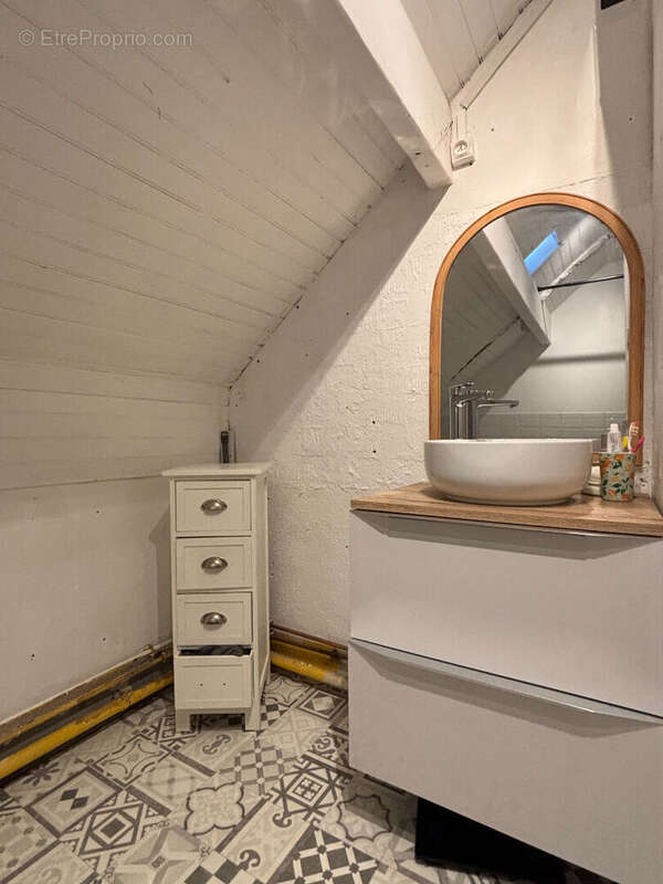 Maison à SERRES-CASTET