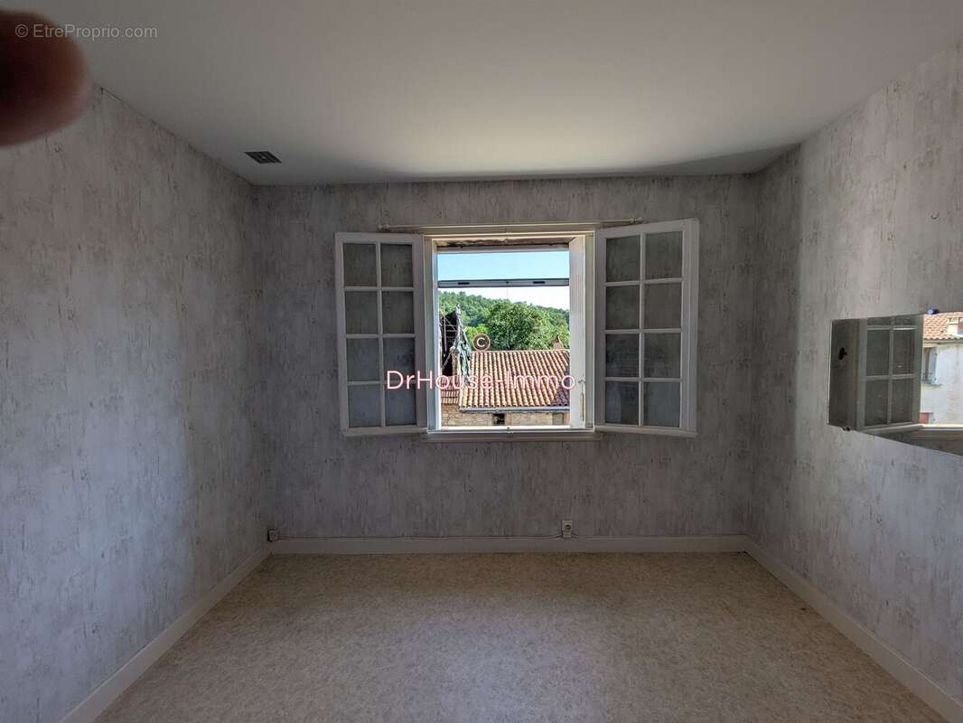 Maison à VILLEFRANCHE-DU-PERIGORD