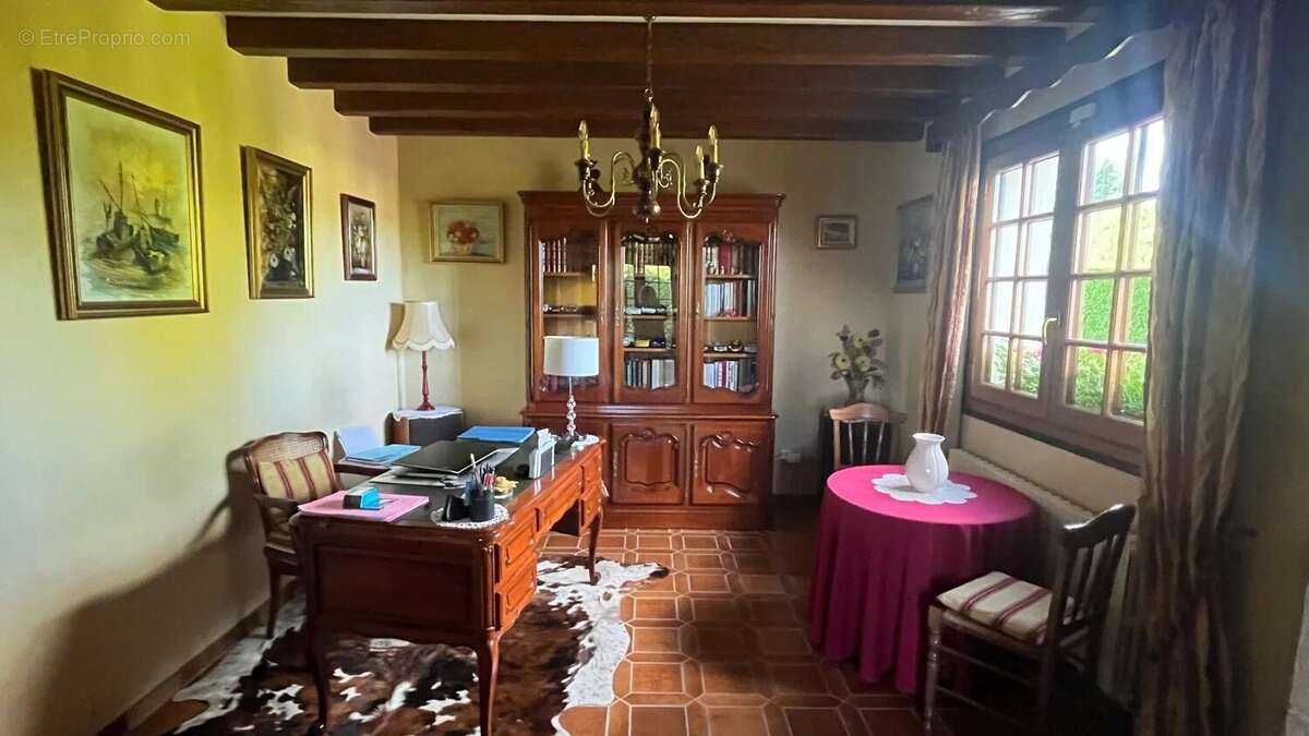 Maison à LONGNY-AU-PERCHE