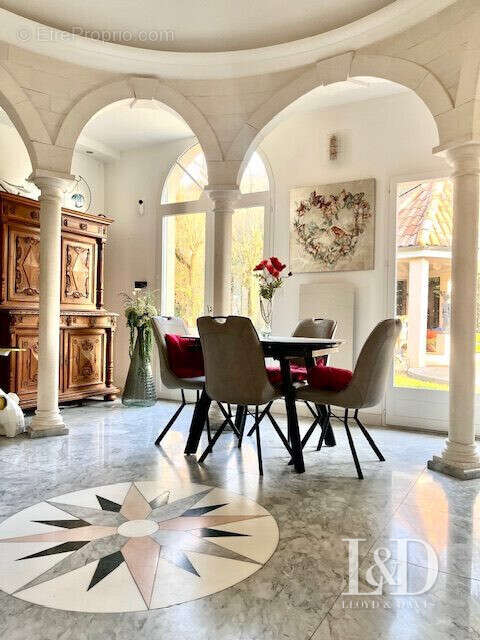 Maison à SAINT-MARTIN-D&#039;HERES