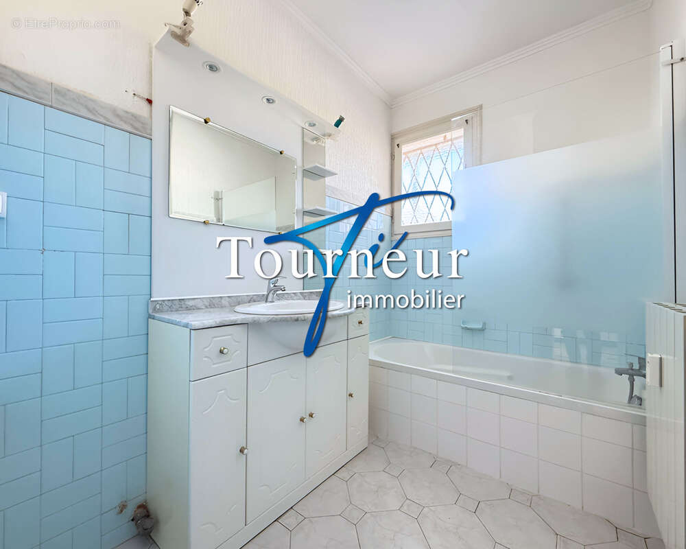 Appartement à SANARY-SUR-MER