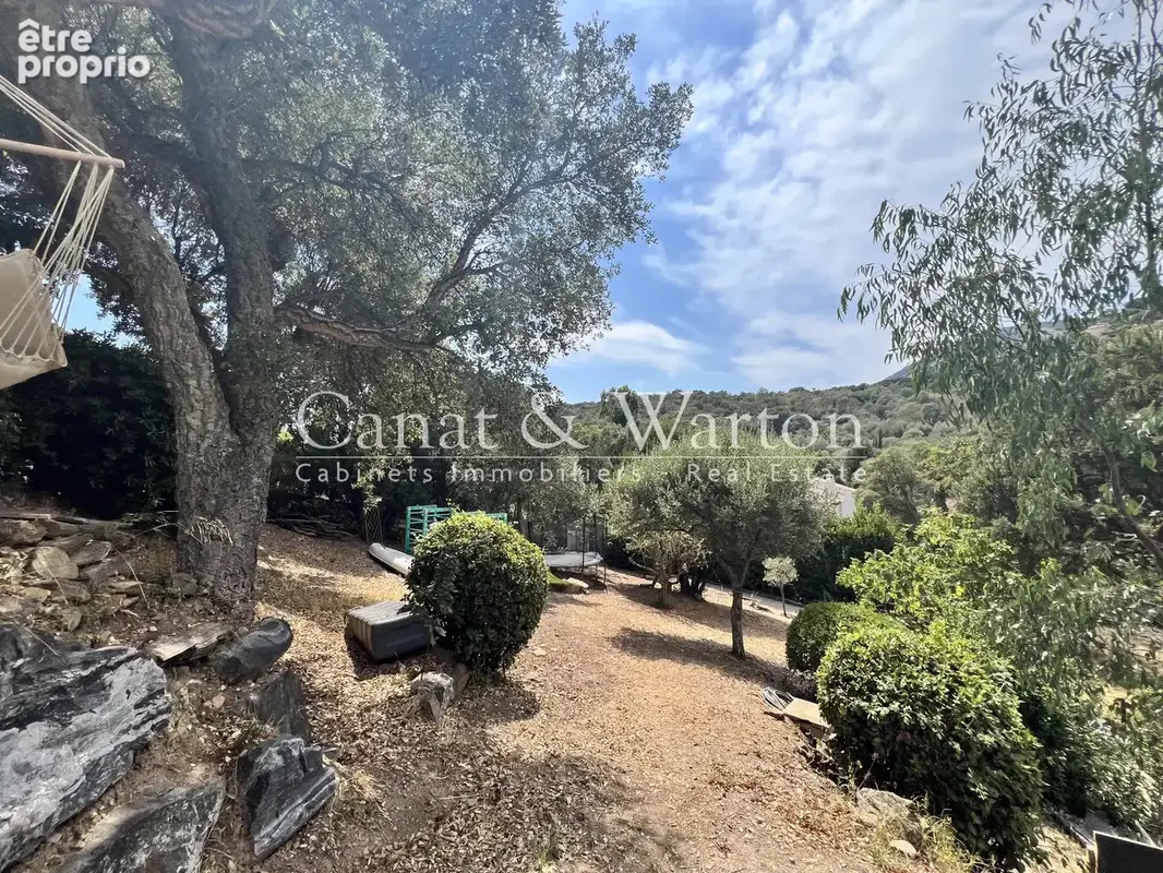 Au calme dans la verdure: villa récente à cavalaire avec piscine - photo 14