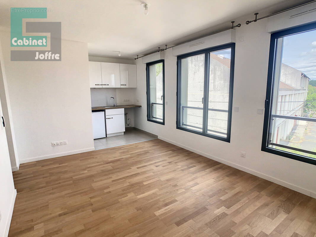 Appartement à FONTAINEBLEAU