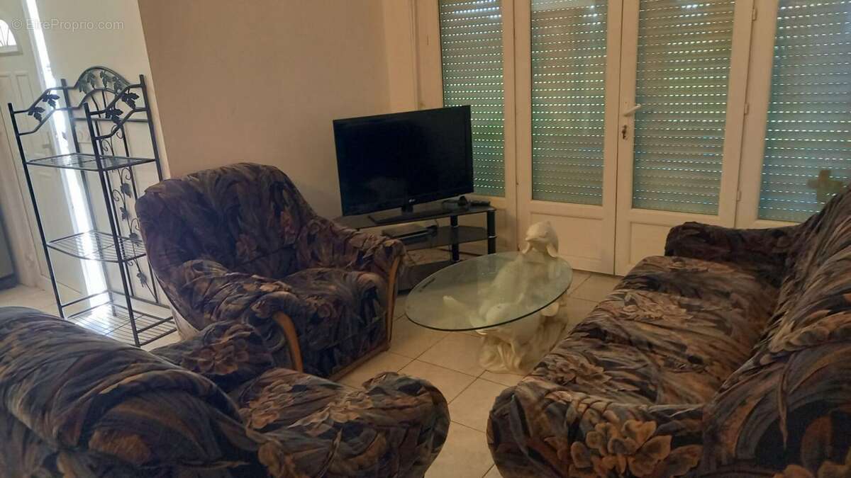 Appartement à LABATUT
